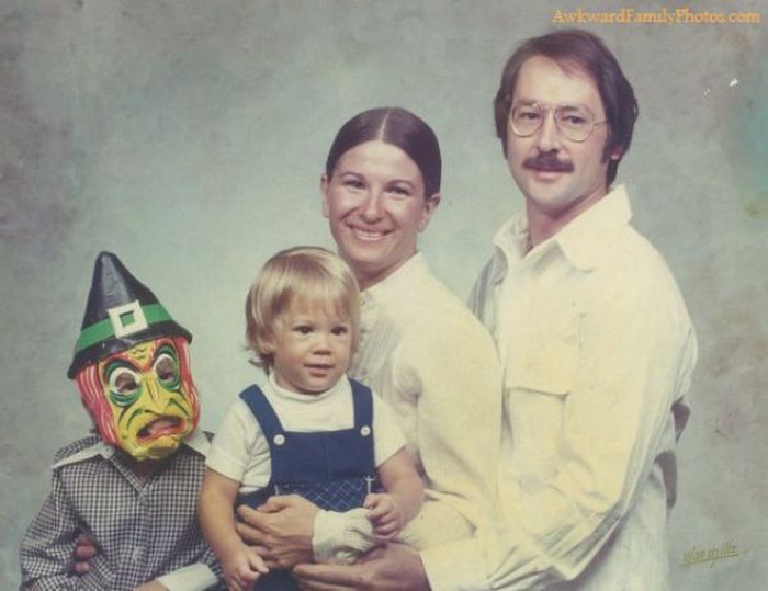 Смешные и странные семейные фотографии (39 фото)